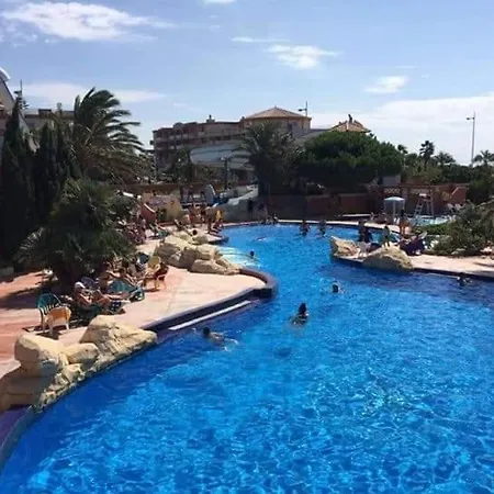 Le Mar Estang Kemp