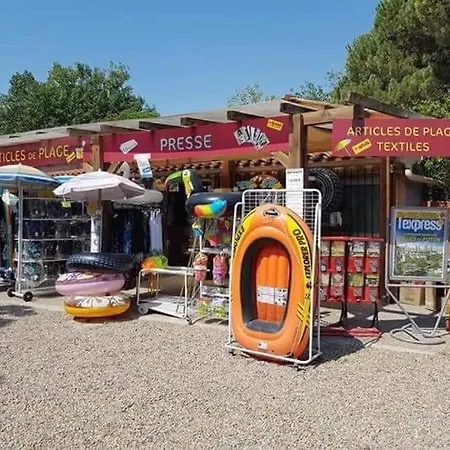 Le Mar Estang Kemp *